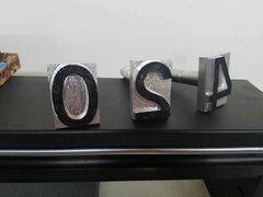 GRABADOS EN BRONCE Y ALUMINIO PARA FRIGORIFICOS - tienda online