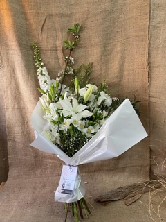 Total White ☆ LARGE - Bozzi Floral Design | Eventos