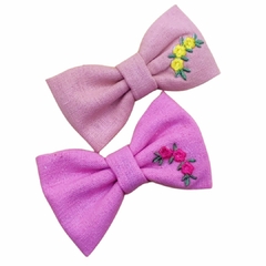 Aplique Floral Bordado Termocolante - 1 peças. - Mundo das Tiaras