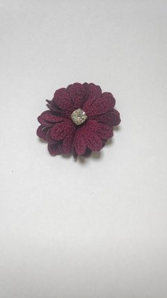 Flor de tecido Vinho com Strass