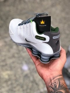 Nike Shox na internet