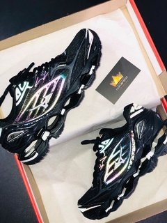 Mizuno Wave Prophecy 6
