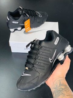 Nike Shox NZ na internet