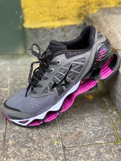 Imagem do Mizuno wave prophecy 9