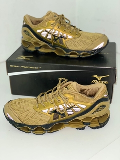 Mizuno wave prophecy 9 - Felipe Imported