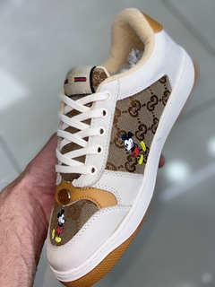 SAPATENIS GUCCI na internet
