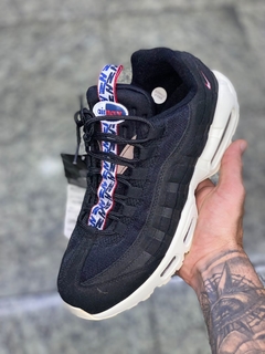 AIR MAX 95 na internet