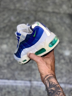 AIR MAX 95 na internet