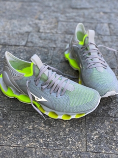 MIZUNO WAVE PROPHECY X WK na internet