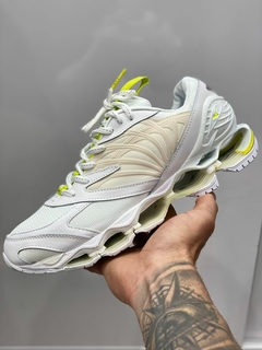 Mizuno Wave Prophecy Futur - comprar online