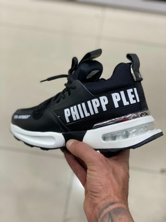 Philipp Plein na internet