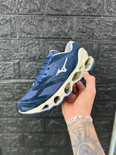 Mizuno Wave Prophecy LS