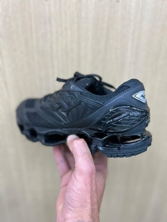 Mizuno Wave Prophecy LS na internet
