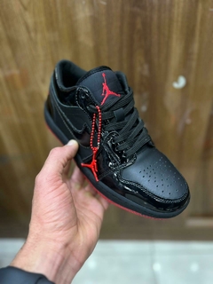Nike Air Jordan na internet