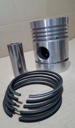 Subconjunto Pistones Aros Y Pernos Zetor 25 Tractor 2 Cil / Pistons with rings and pins Zetor 25 Tractor 2 cyl. - comprar online