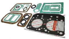 Juntas de motor Zetor 25 tractor 2 cil / Gasket set Zetor 25 Tractor 2 cyl. na internet