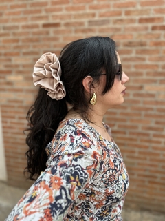 Scrunchies Flor (dupla) na internet