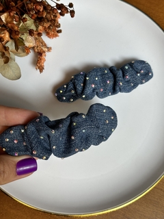 Scrunchies na presilha