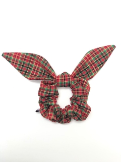 Scrunchies (com laços) na internet