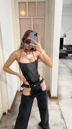 Ahuic Black necklace en internet
