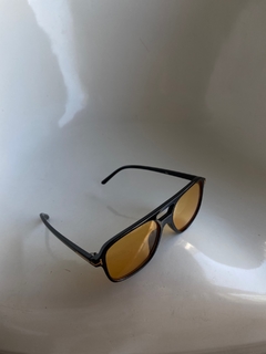 URUS ORANGE SUNNYS pre order - comprar online