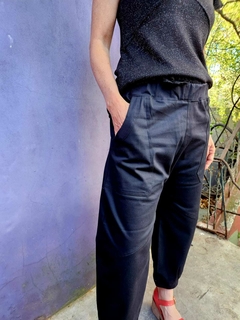 Pantalon Bagui Gabardina Negro en internet