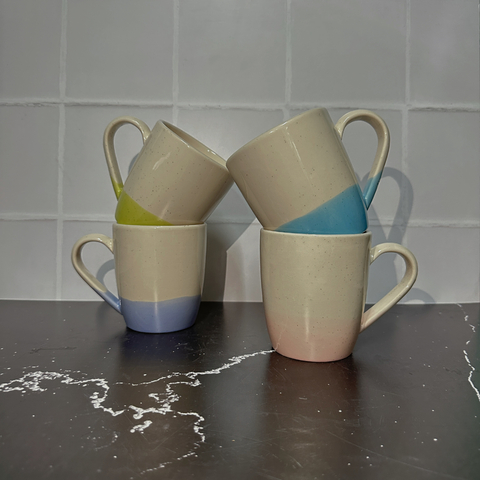 Taza bombe bi color puntitos
