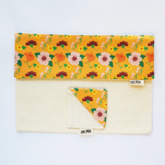 Combo de Lectura | Floral Naranja (1 sobre de tela + 1 marcador de página) - comprar online