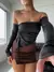 STRAPLESS PICO ENGOMADO HOMBROS DESCUBIERTOS