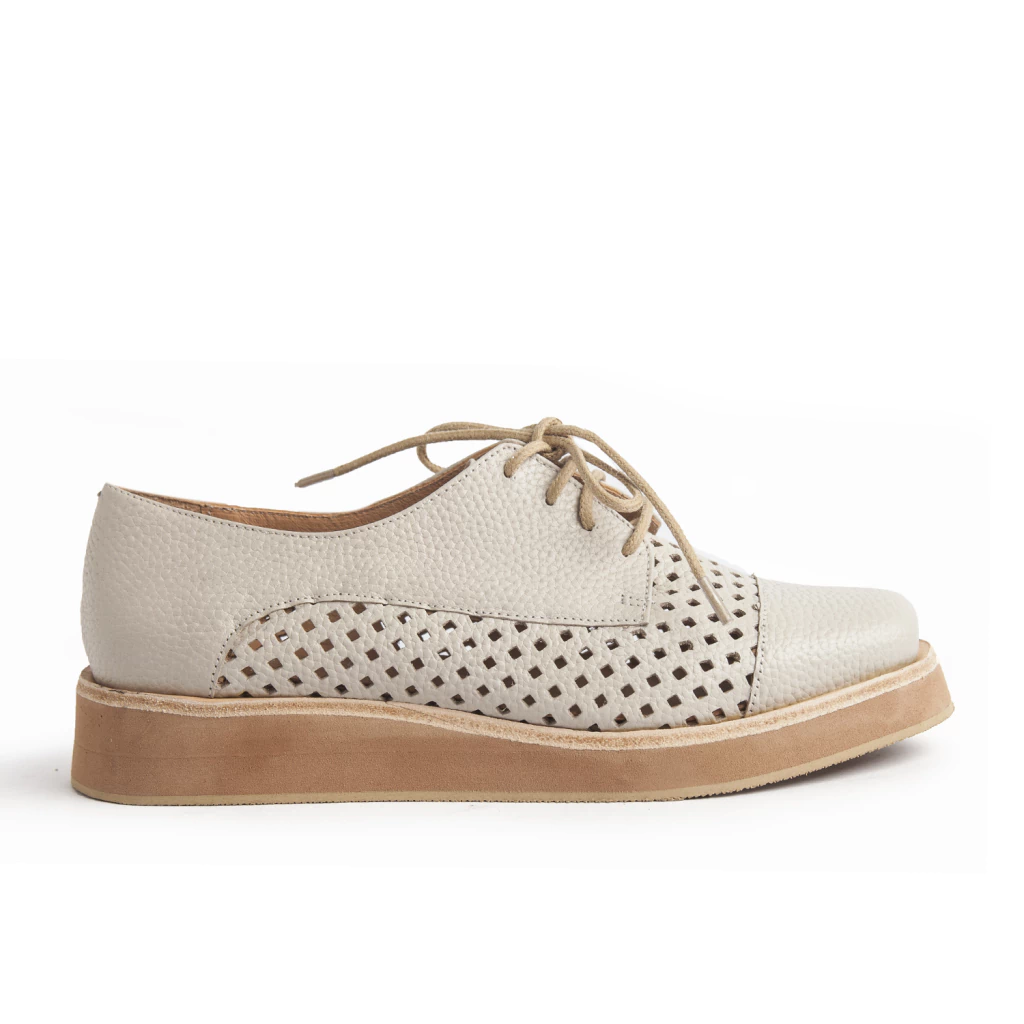 ZAPATO ABOTINADO BIARRIT CRUDO