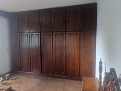 Guarda Roupa Antigo 3.5 Mts X 50 X 2.70 Mts Altura / -- Act
