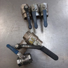 Válvula De Inox 1' 1/2 Pol. - 6 Pçs Tudo Por / -- 00508