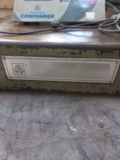Balança Eletrônica Confiança Mod. 312 E 100 Kg / -- 00177 220v Branca E Cinza