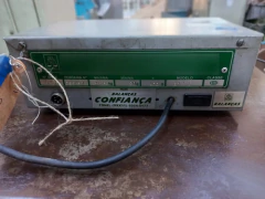 Balança Eletrônica Confiança Mod. 312 E 100 Kg / -- 00177 220v Branca E Cinza - comprar online