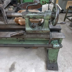 Torno Mecânico 1500 X 3000 Mm No Estado / -- 00822 Nc