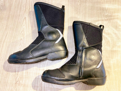 Bota BMW All Round - Tamanho - 41/42BR - Usada - Código: 2697