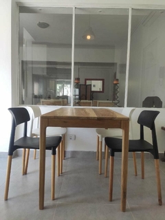 n.12.1 - MESA DE COMEDOR ARIANA - SELVA