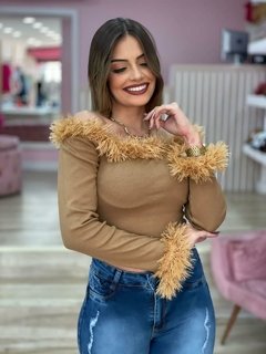 Cropped pelinho - comprar online