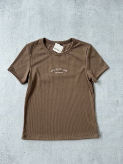 Remera Rey - PRAGA