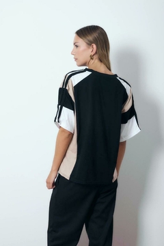 Remera Tatiana en internet