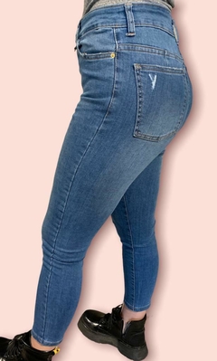 JEAN SKINNY BARIUM - comprar online