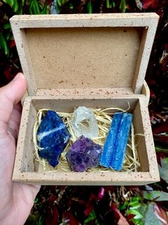 kit 4 cristais para intuição e meditação + bau - comprar online