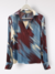 28003/1-BLUSA SATINADA CUELLO CAMISERO ESTAMPADA