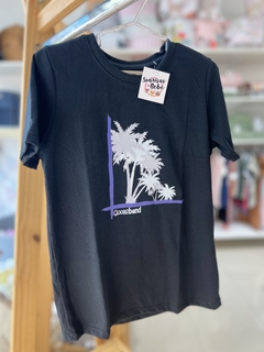REMERA PALMERA NEGRA