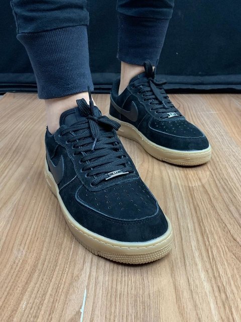 Nike Air Force One - preto/caramelo