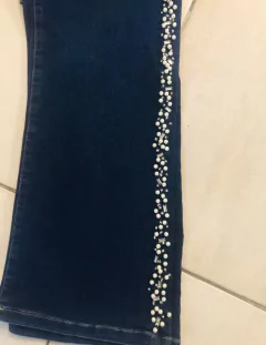 Jean bordado con perlas - tienda online