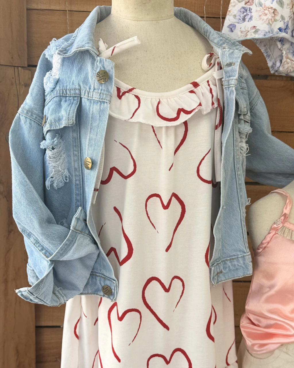 Campera de jean roturas bb