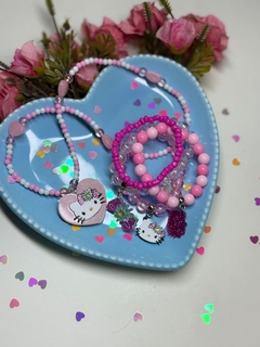 Kit Colar e Pulseira Hello Kitty - Rosa - comprar online