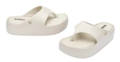 Melissa Free Platform Thong - comprar online