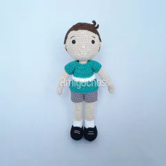 Boneco de crochê